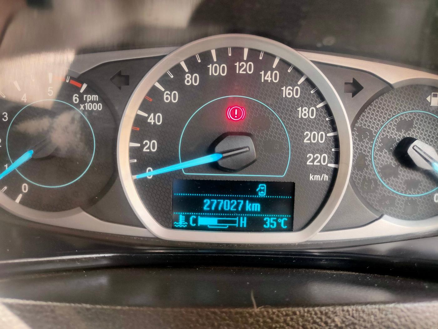 2018 Ford FREESTYLE TITANIUM PLUS 1.5 DIESEL, Diesel, Manual, 2,77,027 km, interior