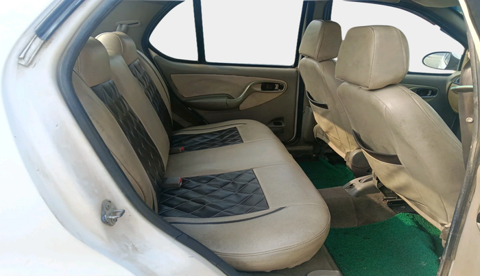 2010 Tata Indigo CS LX TDI, Diesel, Manual, 1,88,059 km, interior