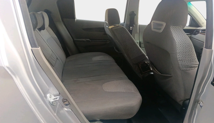 2016 Mahindra Kuv100 K6 PLUS 6 STR, Petrol, Manual, 71,107 km, interior