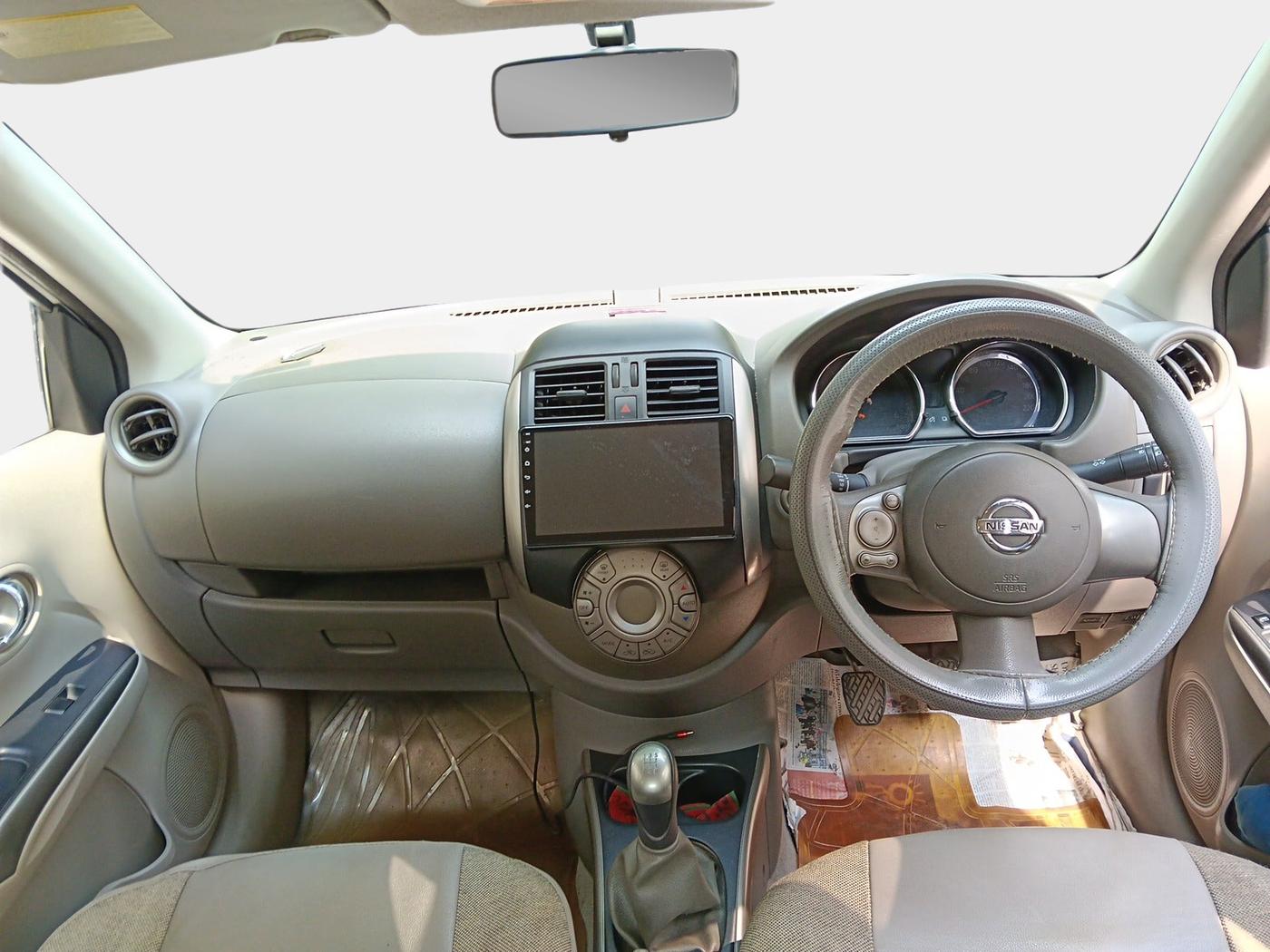 2012 Nissan Sunny XV DIESEL, Diesel, Manual, 1,29,482 km, interior