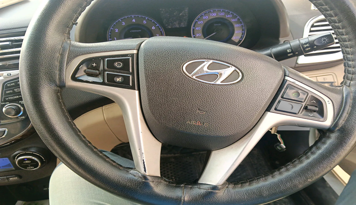 2012 Hyundai Verna FLUIDIC 1.6 VTVT SX, Petrol, Manual, 86,722 km, interior