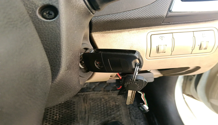 2012 Hyundai Verna FLUIDIC 1.6 VTVT SX, Petrol, Manual, 86,722 km, interior