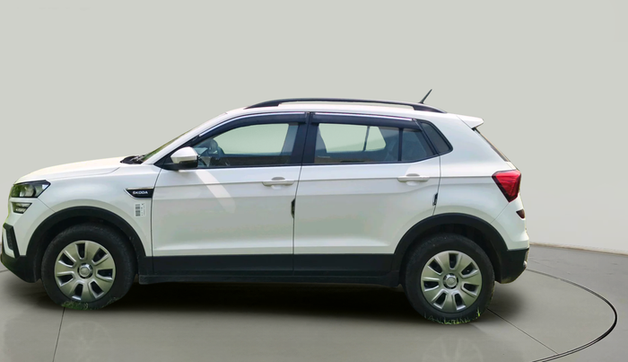 2025 Skoda KUSHAQ ACTIVE 1.0L TSI MT, Petrol, Manual, 3,800 km, exterior