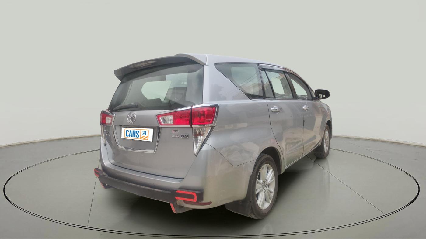 2018 Toyota Innova Crysta 2.4 ZX 7 STR, Diesel, Manual, 2,27,847 km, exterior