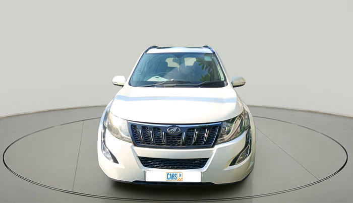 2018 Mahindra XUV500 W9, Diesel, Manual, 82,784 km, exterior