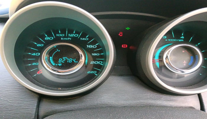 2018 Mahindra XUV500 W9, Diesel, Manual, 82,784 km, interior