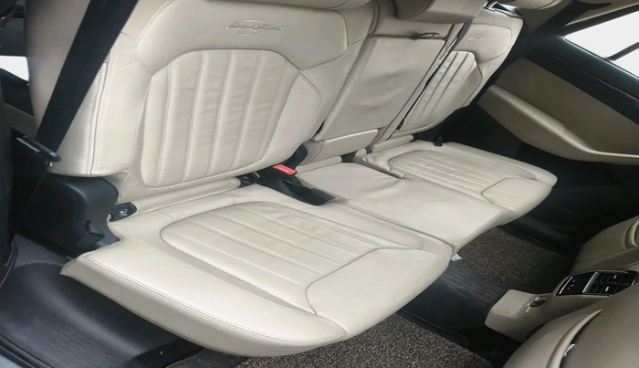 2019 Skoda Kodiaq L&K 2.0 TDI 4X4 AT, Diesel, Automatic, 87,155 km, interior