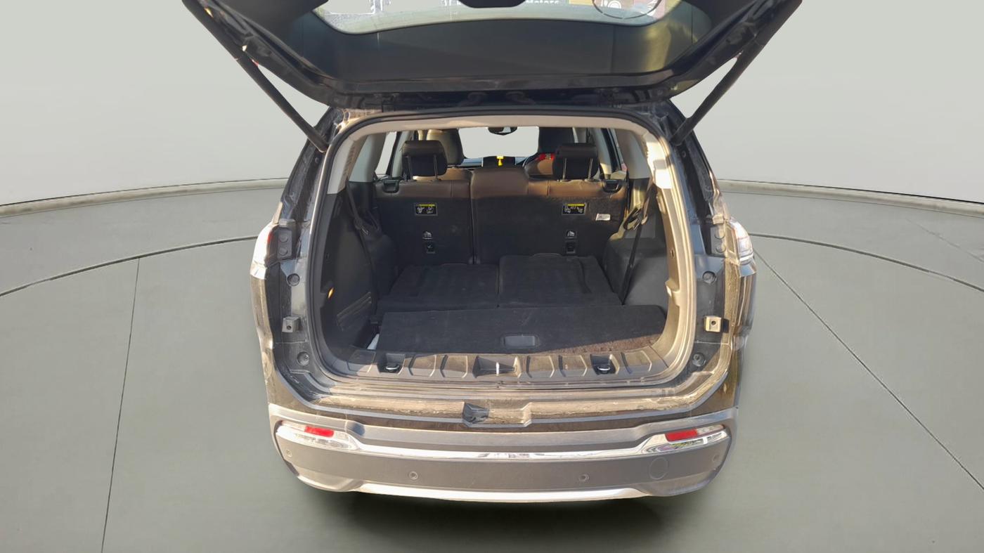 2023 Jeep MERIDIAN LIMITED (O) 4X4 AT, Diesel, Automatic, 24,200 km, exterior