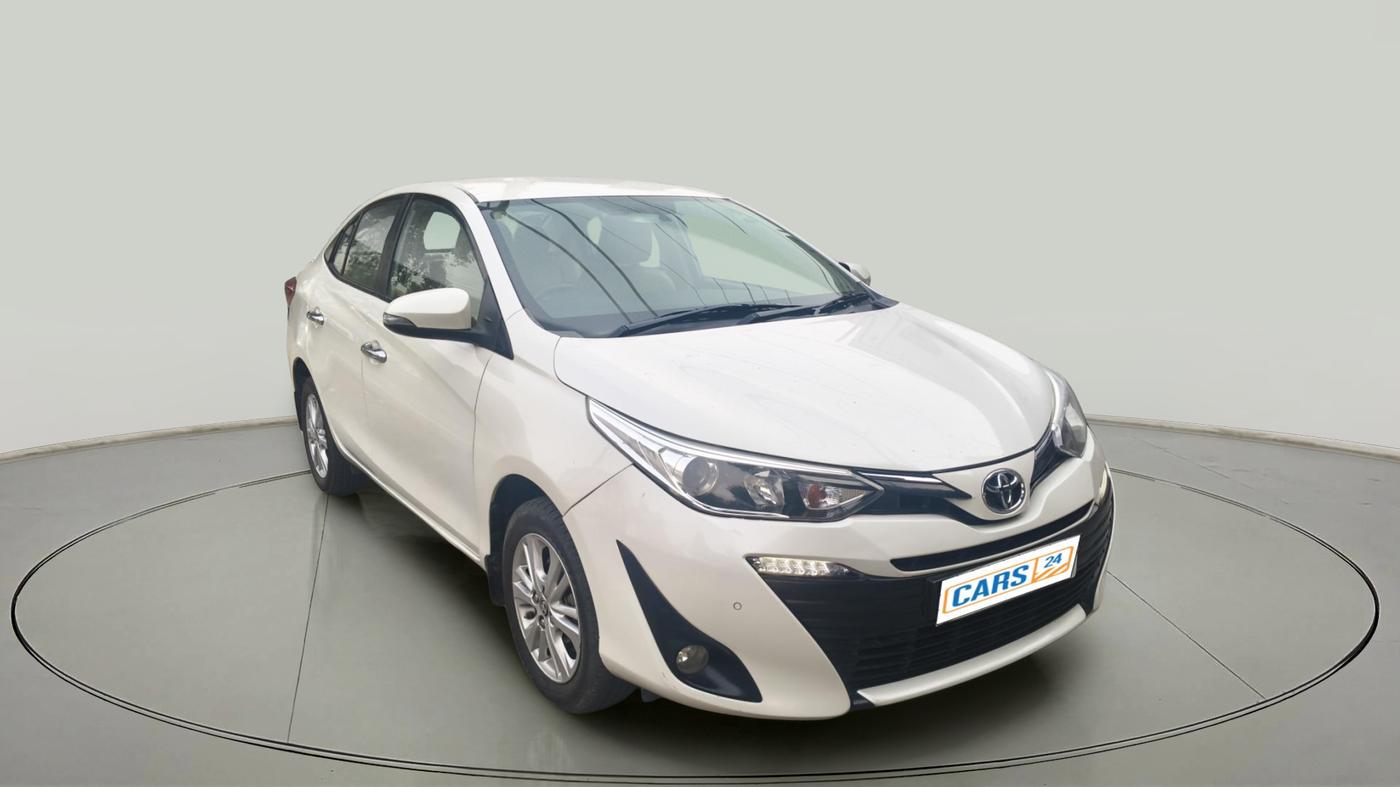 2018 Toyota YARIS VX CVT, Petrol, Automatic, 91,189 km, exterior