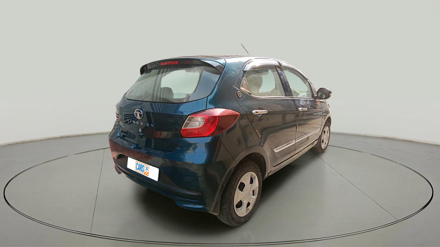2023 Tata TIAGO EV XT LONG RANGE, Electric, Automatic, 29,500 km, exterior