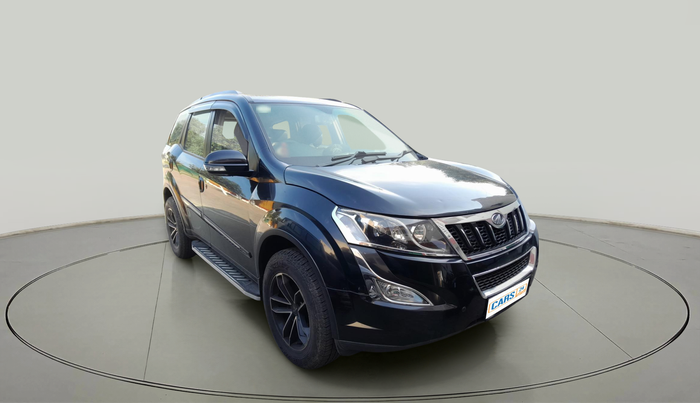 2015 Mahindra XUV500 W6, Diesel, Manual, 80,204 km, exterior