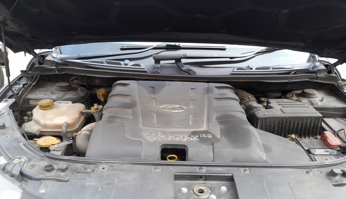 2015 Mahindra XUV500 W6, Diesel, Manual, 80,204 km, exterior