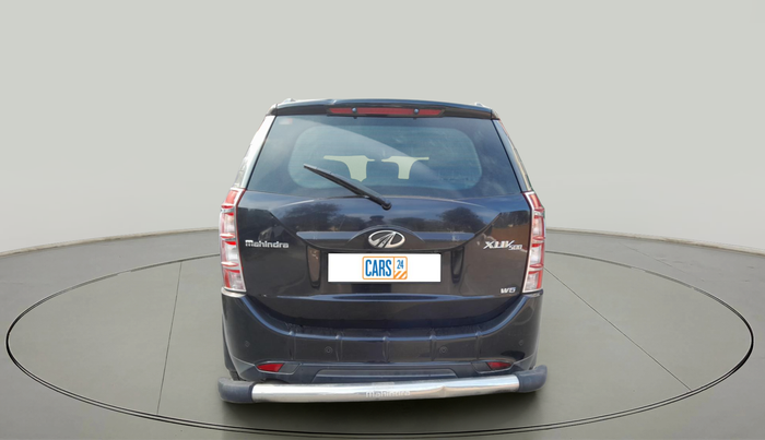 2015 Mahindra XUV500 W6, Diesel, Manual, 80,204 km, exterior