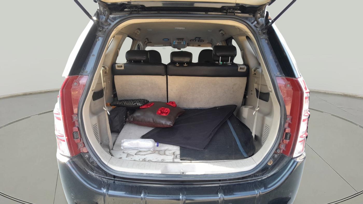 2015 Mahindra XUV500 W6, Diesel, Manual, 80,204 km, exterior