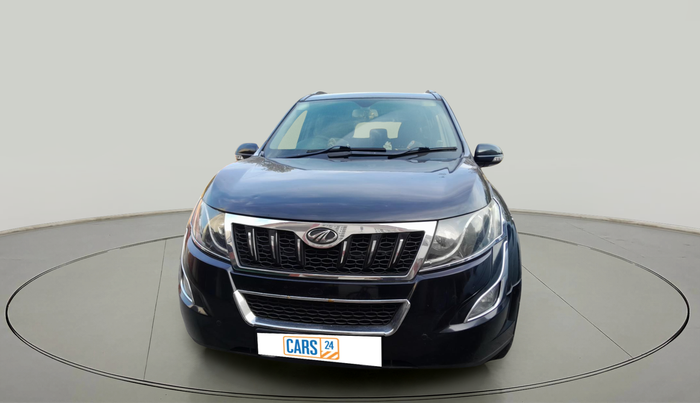 2015 Mahindra XUV500 W6, Diesel, Manual, 80,204 km, exterior