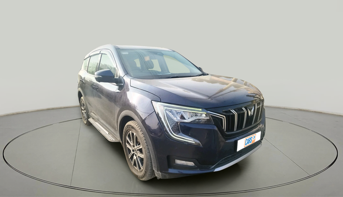2022 Mahindra XUV700 AX 7 LUXURY D AT 7 STR, Diesel, Automatic, 1,25,855 km, exterior