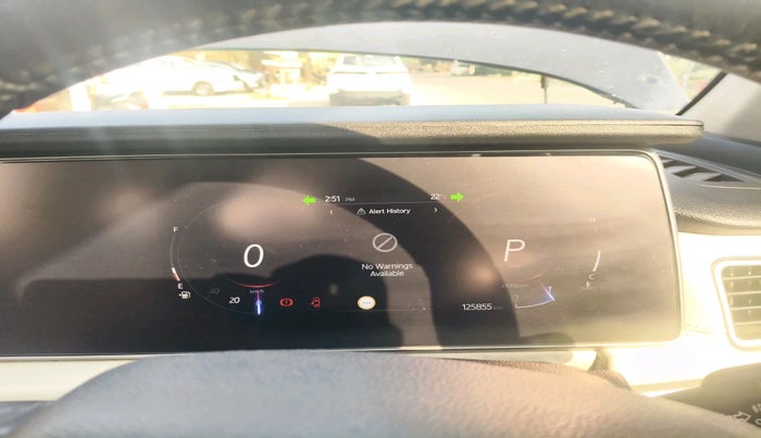 2022 Mahindra XUV700 AX 7 LUXURY D AT 7 STR, Diesel, Automatic, 1,25,855 km, interior