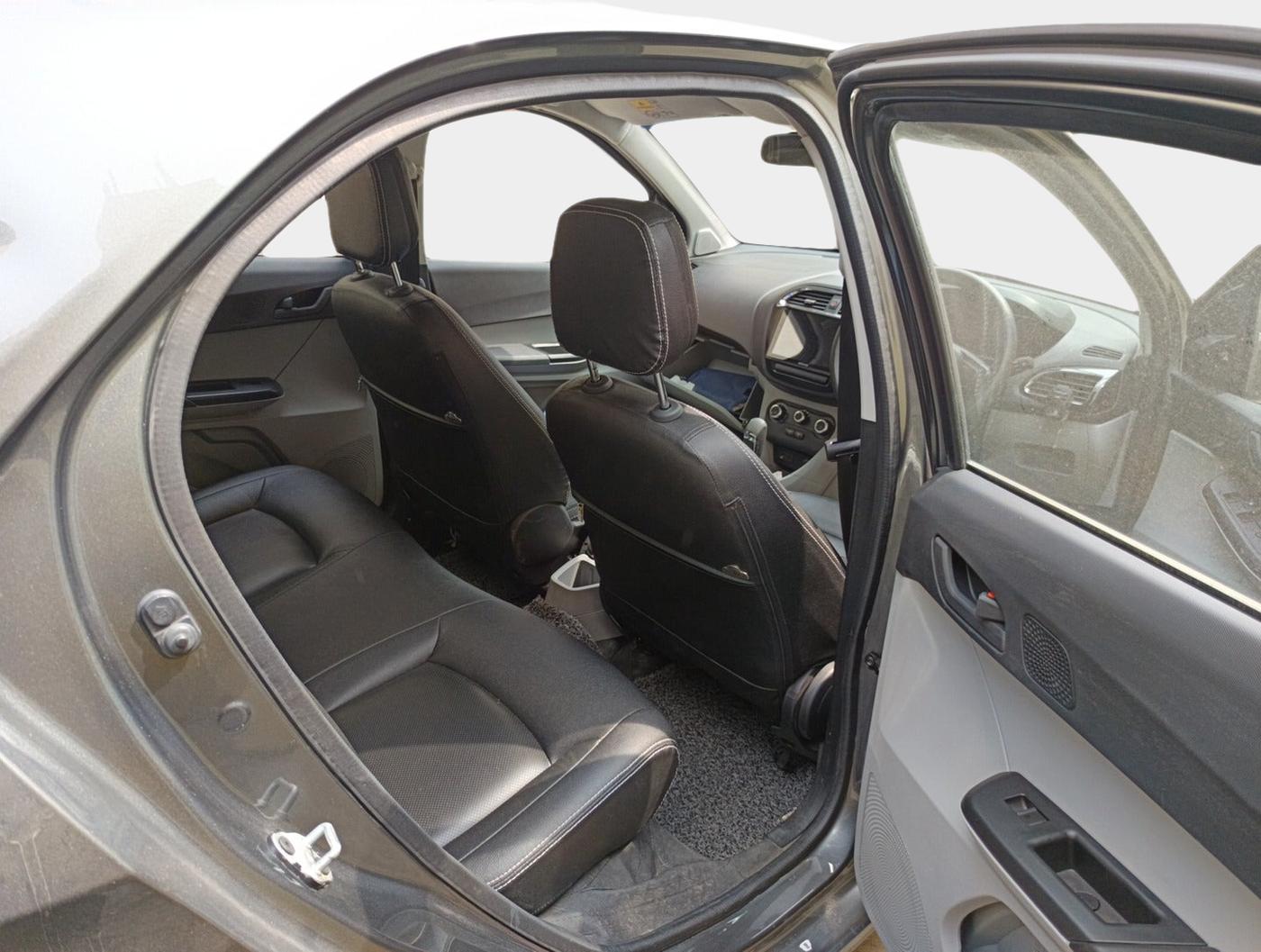 2024 Tata Tiago XTA PETROL, Petrol, Automatic, 9,806 km, interior