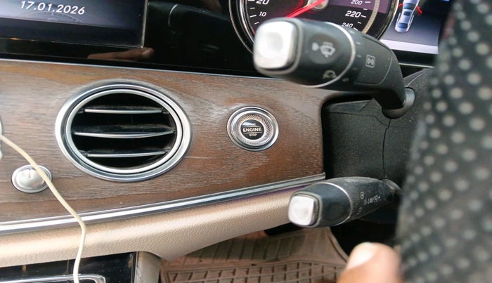 2018 Mercedes Benz E Class E 220 D, Diesel, Automatic, 51,429 km, interior