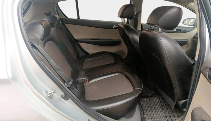 2013 Hyundai i20 MAGNA (O) 1.2, Petrol, Manual, 90,969 km, interior