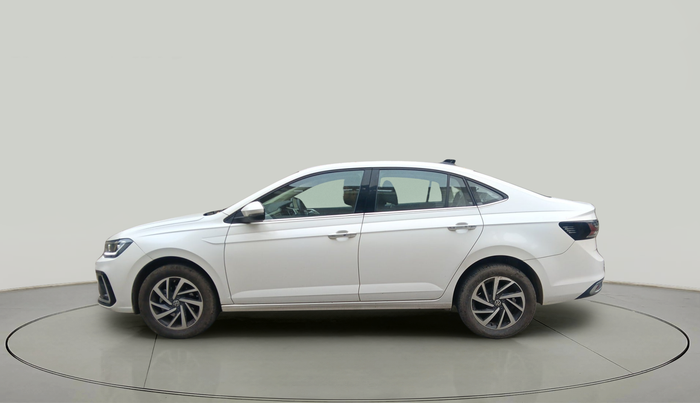 2024 Volkswagen VIRTUS TOPLINE TSI 1.0 AT, Petrol, Automatic, 5,400 km, exterior