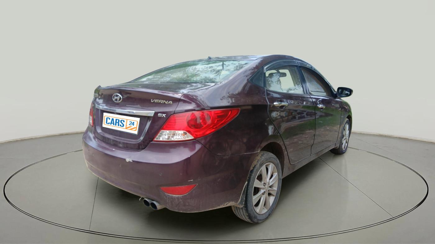 2011 Hyundai Verna FLUIDIC 1.6 CRDI SX OPT, Diesel, Manual, 1,42,539 km, exterior