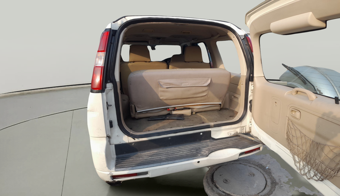 2012 Ford Endeavour 2.5L 4X2 MT, Diesel, Manual, 93,749 km, exterior