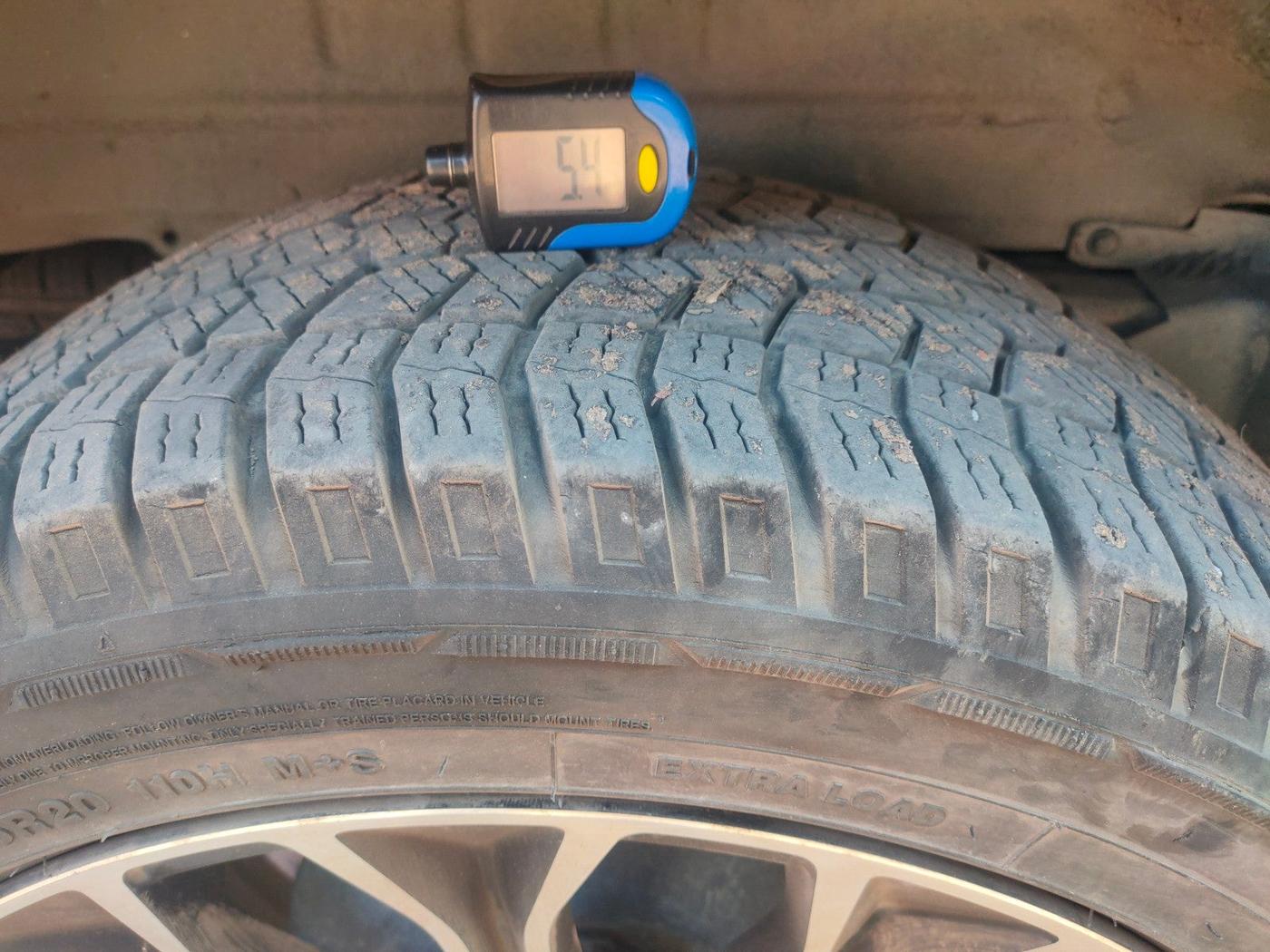 2022 Mahindra Scorpio S11 2WD, Diesel, Manual, 27,074 km, tyre