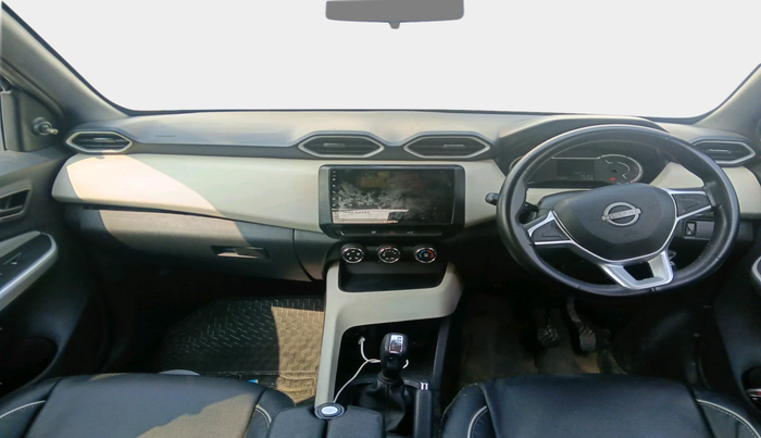 2024 Nissan MAGNITE  XE AMT EZ Shift, Petrol, Automatic, 26,926 km, interior