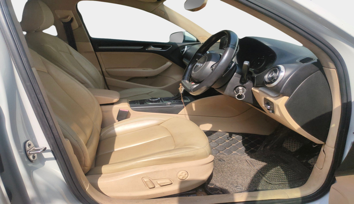 2014 Audi A3 35 TDI PREMIUM SUNROOF, Diesel, Automatic, 80 km, interior