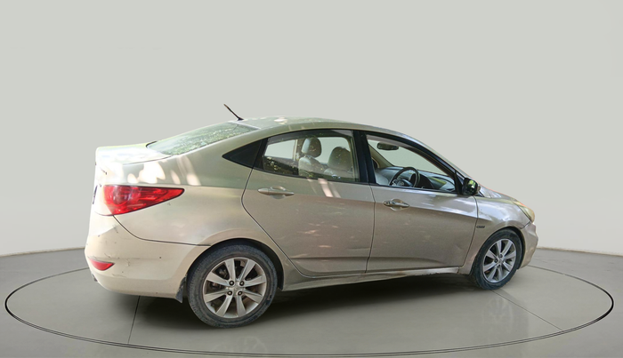 2011 Hyundai Verna FLUIDIC 1.6 CRDI SX, Diesel, Manual, 97,742 km, exterior