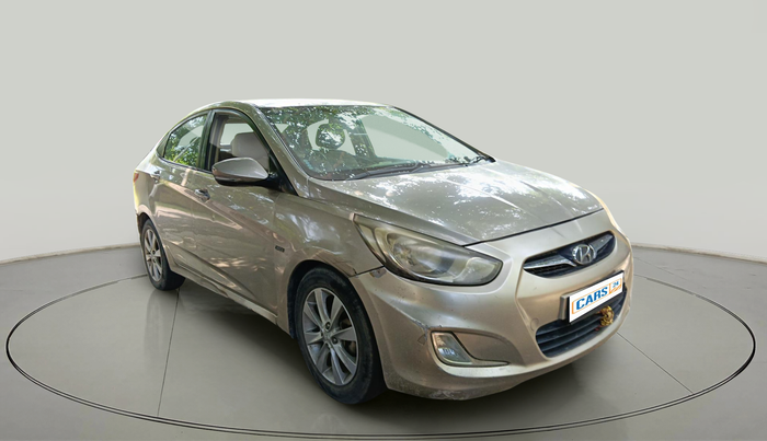 2011 Hyundai Verna FLUIDIC 1.6 CRDI SX, Diesel, Manual, 97,742 km, exterior