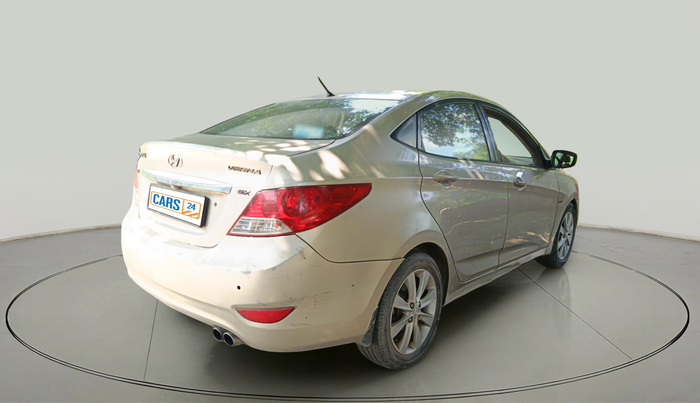 2011 Hyundai Verna FLUIDIC 1.6 CRDI SX, Diesel, Manual, 97,742 km, exterior
