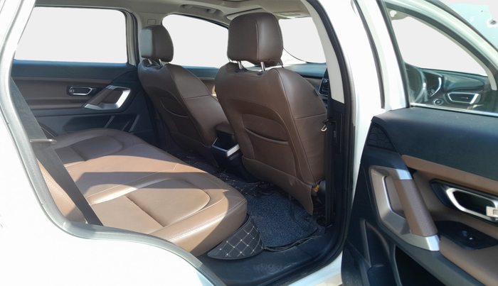 2021 Tata Harrier XZA PLUS 2.0L DUAL TONE, Diesel, Automatic, 98,282 km, interior