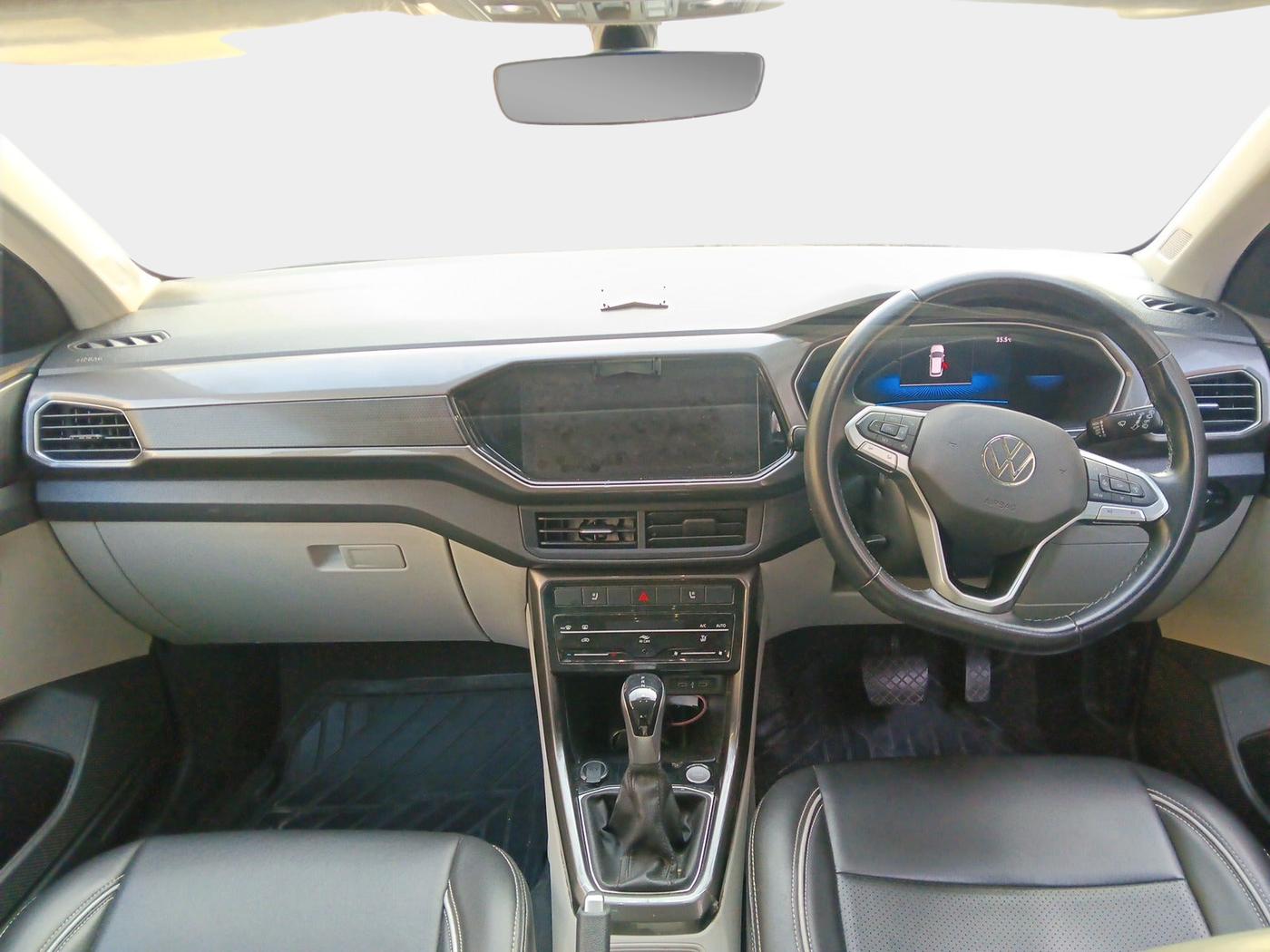 2022 Volkswagen TAIGUN TOPLINE 1.0 TSI AT, Petrol, Automatic, 85,337 km, interior