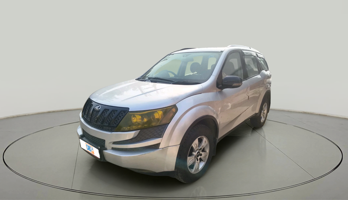 2012 Mahindra XUV500 W8, Diesel, Manual, 1,37,758 km, exterior