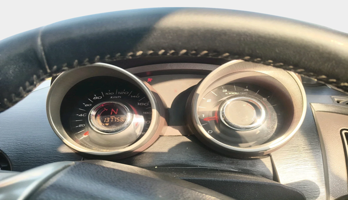 2012 Mahindra XUV500 W8, Diesel, Manual, 1,37,758 km, interior