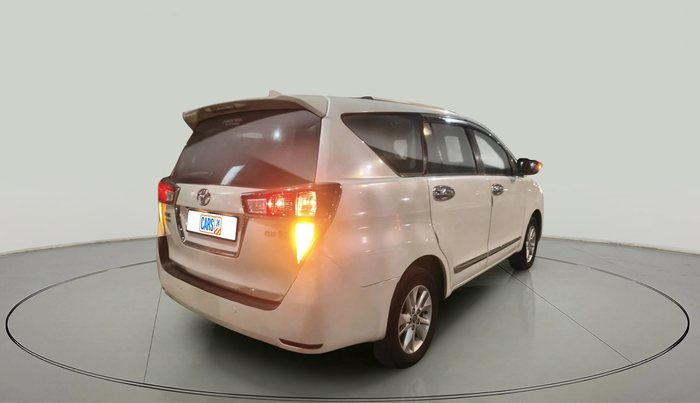 2017 Toyota Innova Crysta 2.8 ZX AT 7 STR, Diesel, Automatic, 1,24,023 km, exterior