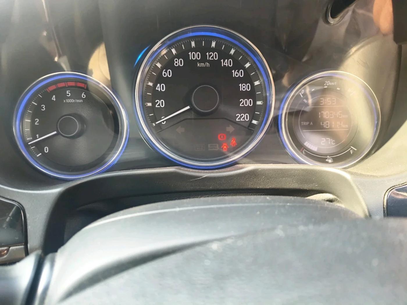 2015 Honda City 1.5L I-DTEC V, Diesel, Manual, 1,70,345 km, interior