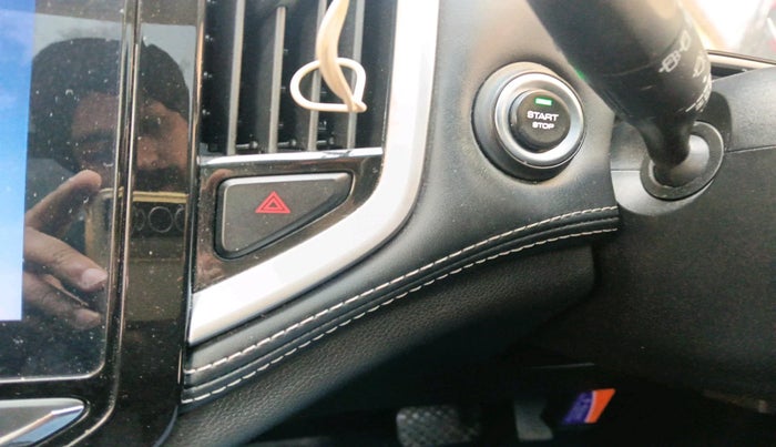 2022 MG HECTOR SHARP 1.5 PETROL CVT, Petrol, Automatic, 22,306 km, interior