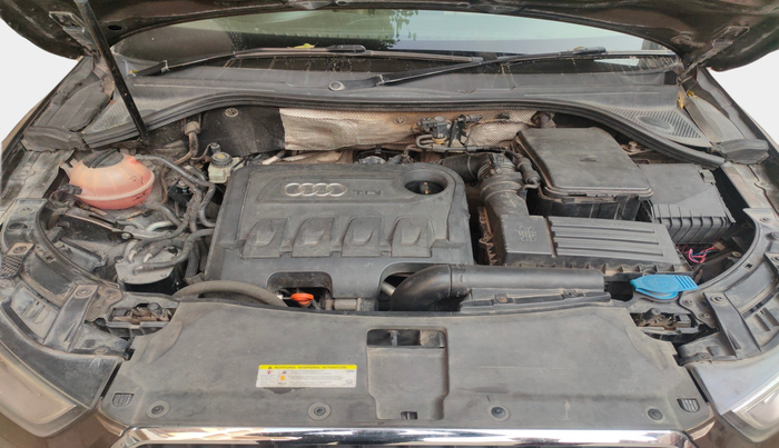 2013 Audi Q3 2.0 TDI QUATTRO, Diesel, Automatic, 1,69,076 km, exterior