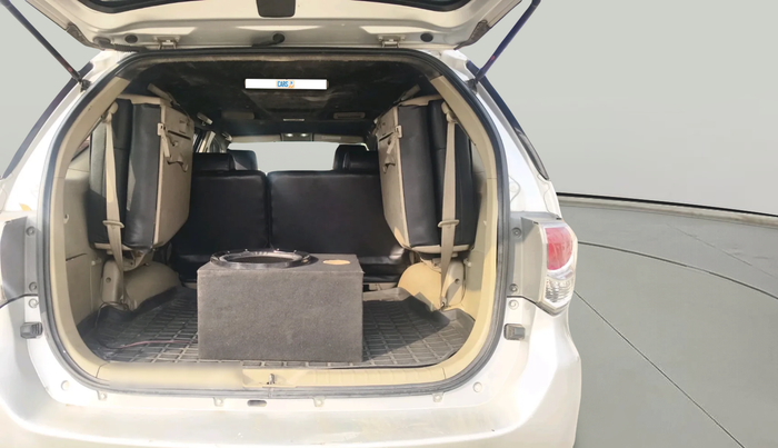 2013 Toyota Fortuner 3.0 4X2 AT, Diesel, Automatic, 1,50,873 km, exterior