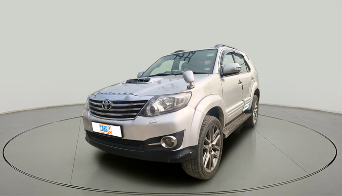 2013 Toyota Fortuner 3.0 4X2 AT, Diesel, Automatic, 1,50,873 km, exterior