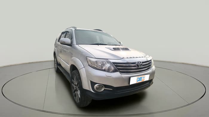 2013 Toyota Fortuner 3.0 4X2 AT, Diesel, Automatic, 1,87,500 km, exterior