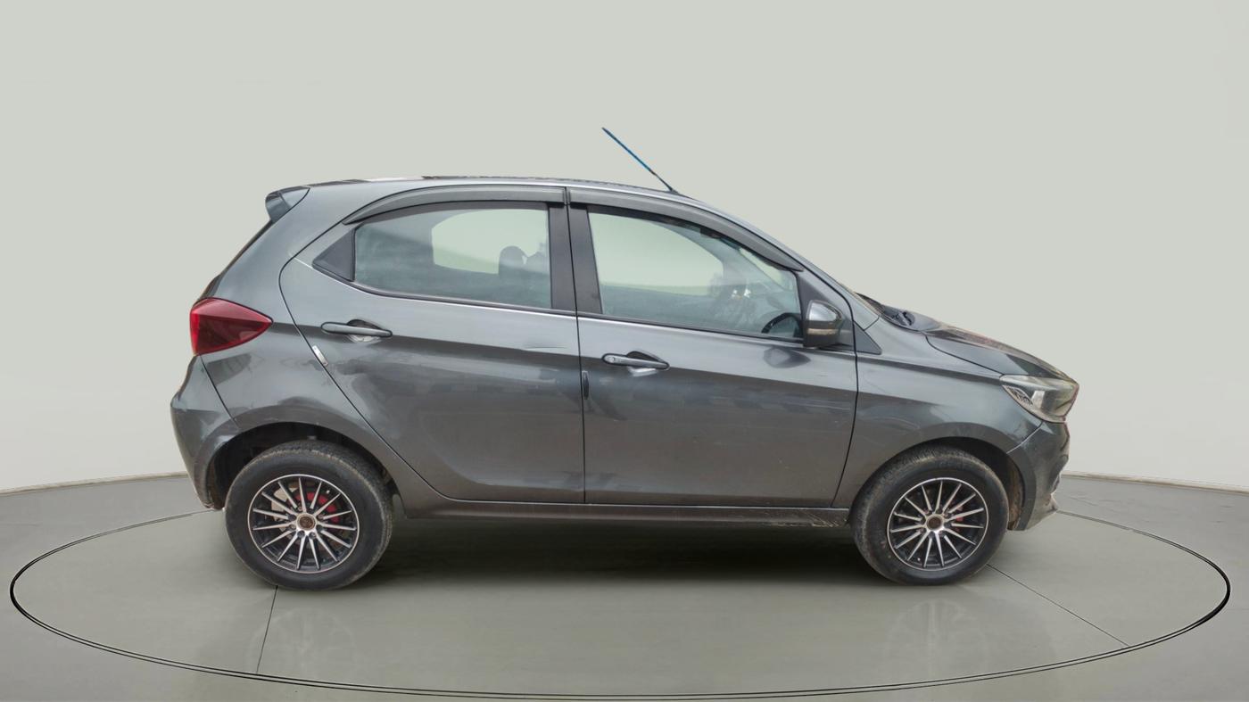 2021 Tata Tiago XZ PETROL, Petrol, Manual, 60,653 km, exterior