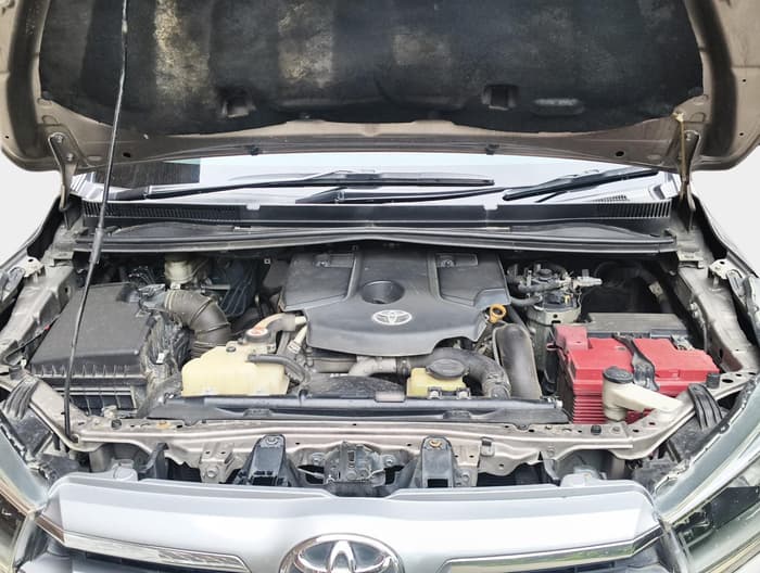 2018 Toyota Innova Crysta 2.8 ZX AT 7 STR, Diesel, Automatic, 1,65,796 km, exterior