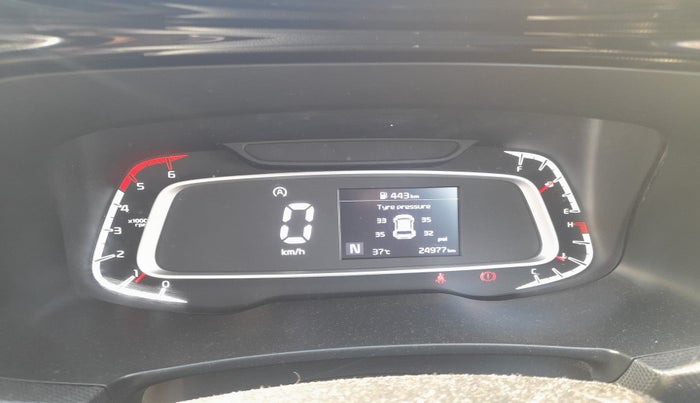 2023 KIA SONET HTK PLUS 1.5 IMT, Diesel, Manual, 24,977 km, interior