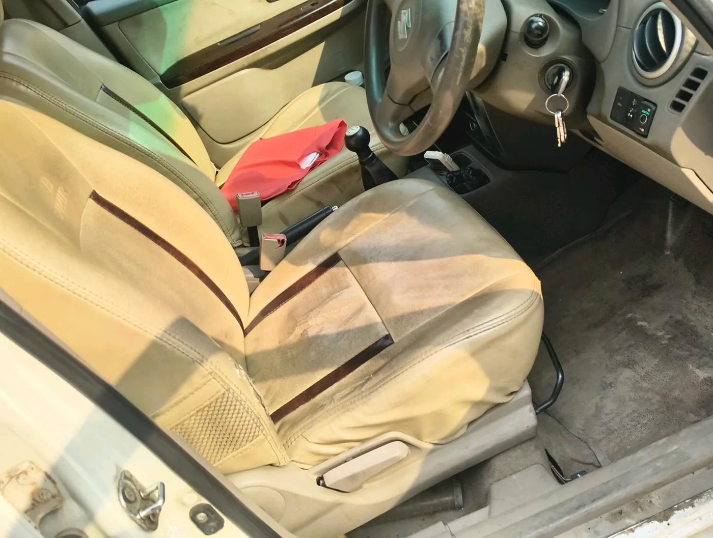 2010 Maruti SX4 VXI, Petrol, Manual, 1,08,182 km, interior