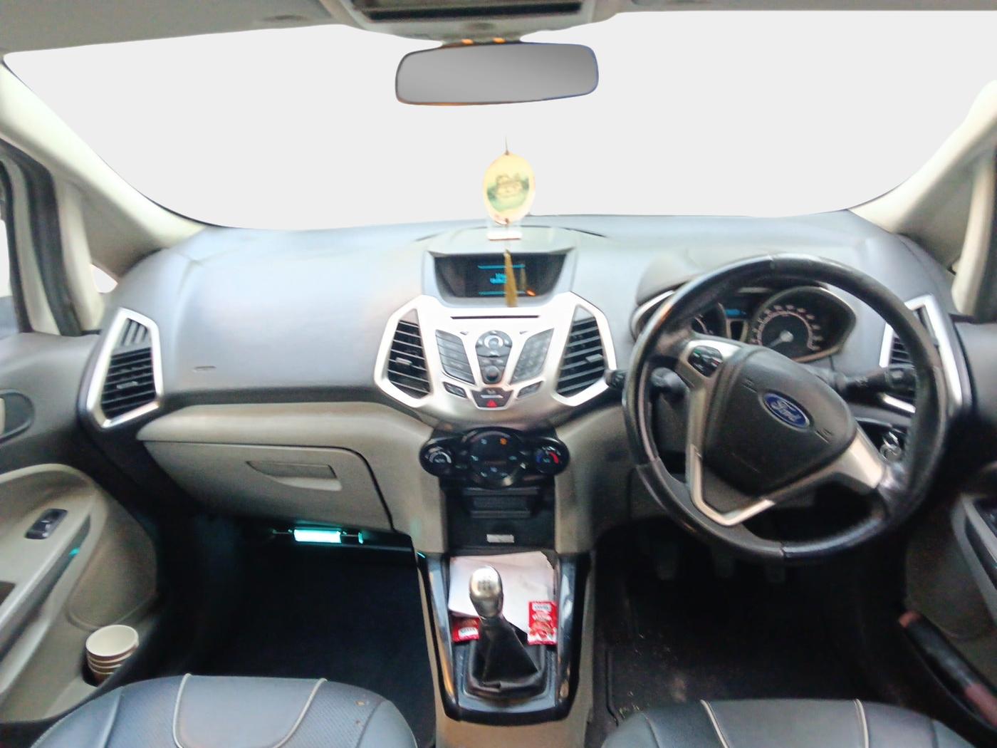 2013 Ford Ecosport TITANIUM 1.5L DIESEL, Diesel, Manual, 1,59,669 km, interior