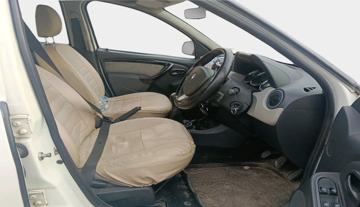 2015 Renault Duster 85 PS RXL DIESEL, Diesel, Manual, 1,62,565 km, interior